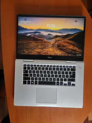 DELL Inspiron 7580