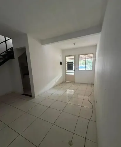 CAS COM 2 QUARTOS EM CAMPO ALEGRE - ACEITO ENTRADA