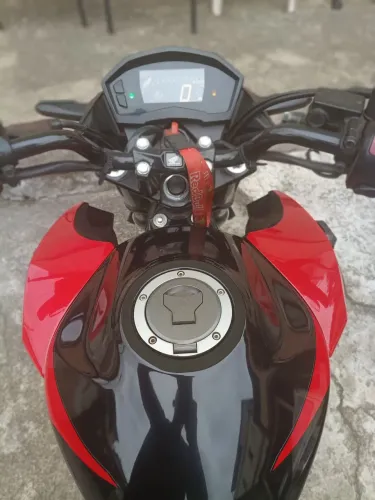Cb250f ... Troco por Lander ou crosser