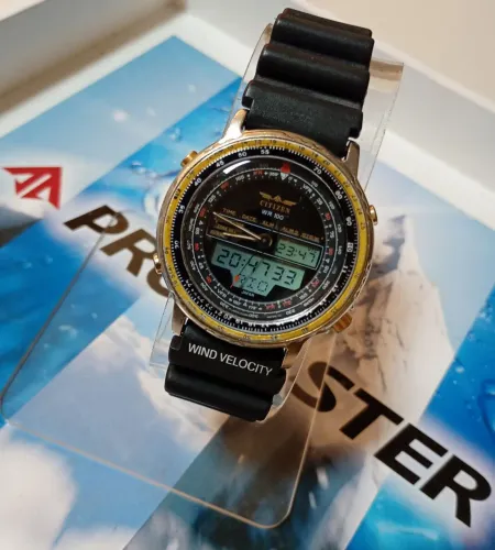 Relógio Citizen Wingmam C080