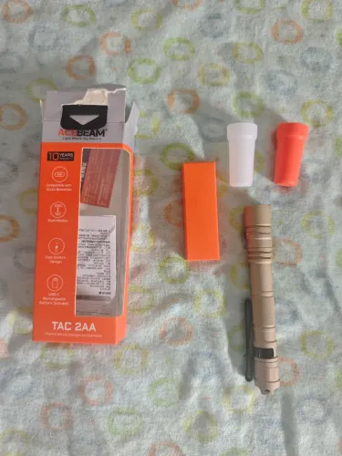 Lanterna acebeam tac 2AA