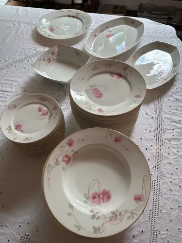 Jogo de Jantar Alemão de Porcelana antigo