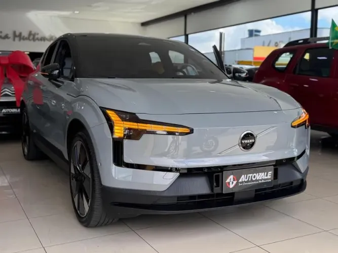 Volvo EX30 E60 Ultra (elétrico) 2024