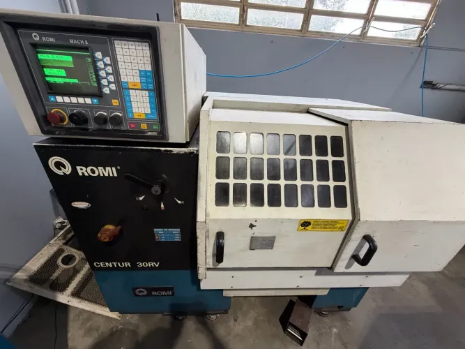 Torno CNC Romi - Centur 30 RV