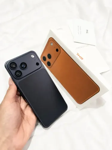 Celular BML Modelo IPhone 17 Pro max 