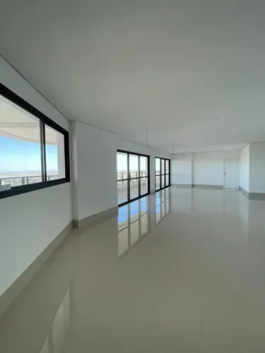 Apartamento à venda com 271 m2 com 4 suítes em Quilombo - Edifício Royal President - Cuiab