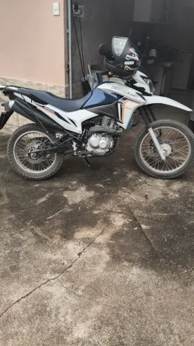 Moto nova só roda na cidade 