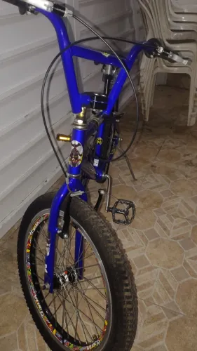 Bicicleta aro 22