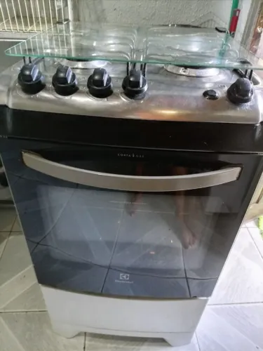 Fogão Eletrolux Novo