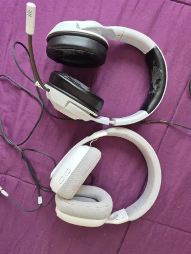 Kit 2 Headsets Gamer Branco - Attack Shark L80 Pro + Razer Kraken X - R$ 250