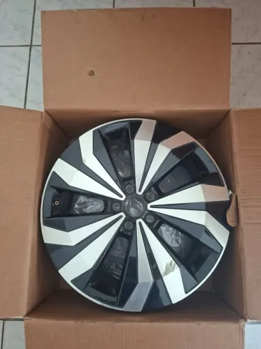 Roda aro 17 - T-Cross 2022 TSI 200
