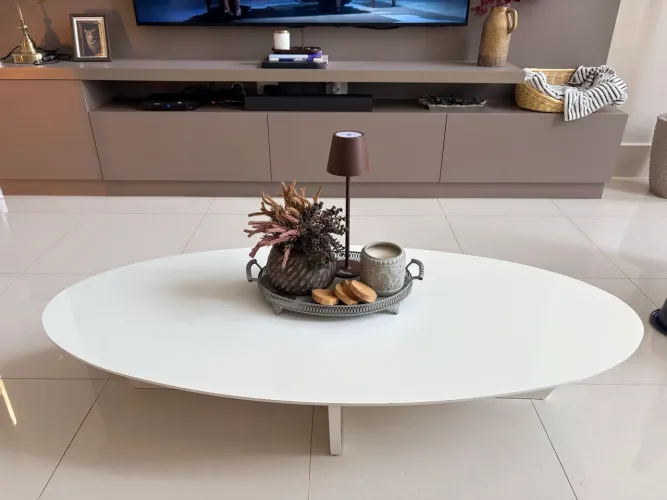 Mesa de Centro branca Etna