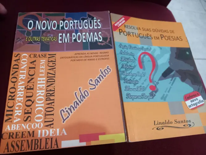 Livros usados em bom estado 20, 15 e 10 reais..
