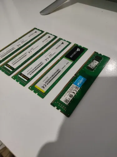 Lote de peças de Pc - memória e Hd