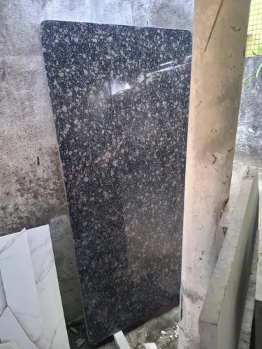 TAMPO DE MESA DE GRANITO 