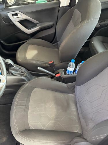 Imagem de Peugeot 208 Allure 1.2 Flex 12V 5P Mec. 2017