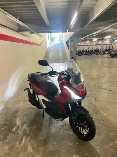 ADV 160