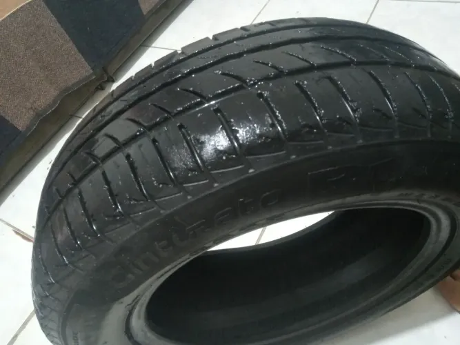 01 Pneu 175/65 R14 Cinturato Pirelli
