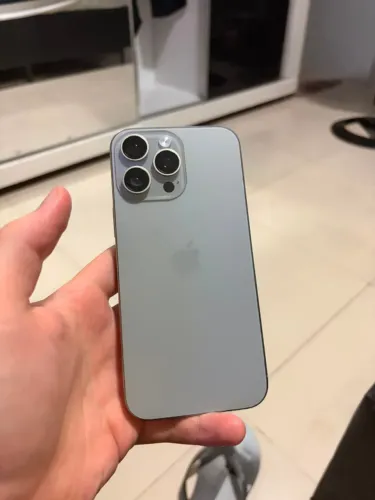 iPhone 16 Pro Max 90%