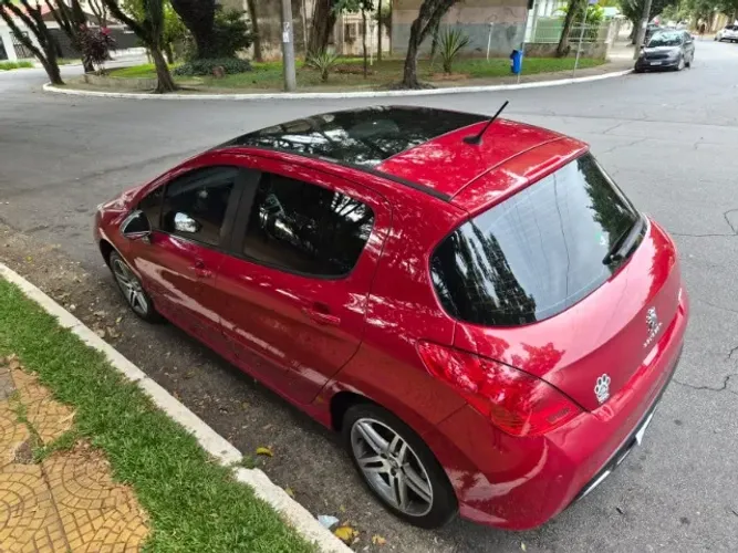 Peugeot 308 Feline/griffe 1.6 Turbo 16V 5P Aut. 2014