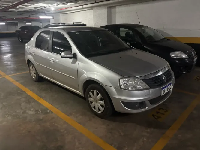 Renault Logan Expres./exp. UP Hi-flex 1.0 16V 4P 2013