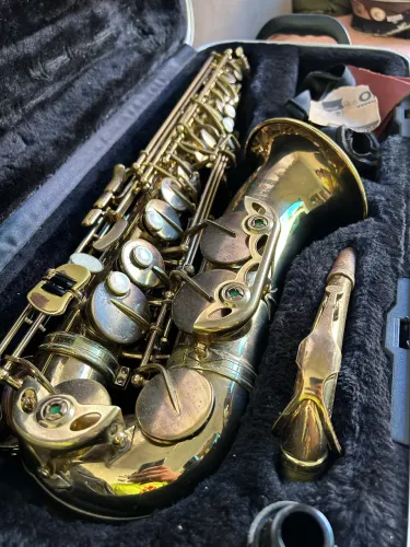 Saxofone Alto Condor AL-302-2 Super French Dourado