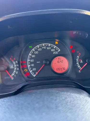 Fiat Strada Working 1.4 MPI Fire Flex 8V CD 2013