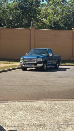 Ford F-250 XLT 3.9 4X2 Diesel TB 2000