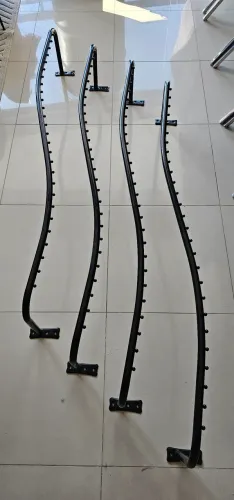 4 ARARAS para roupas modelo S