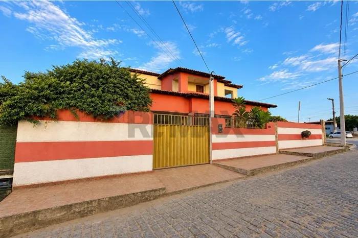 BELÍSSIMA CASA DUPLEX, COM GAAGEM 3 QUARTOS, SENDO 1 SUITE E 2 SEMI SUITE - NATAL/RN - NF