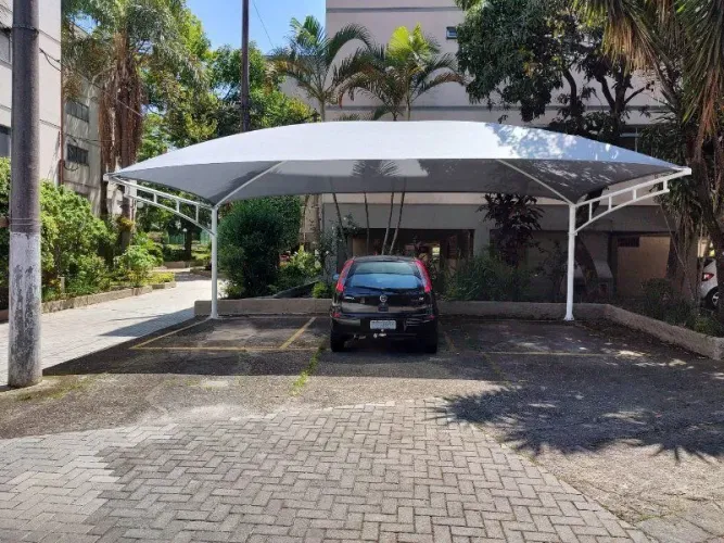 Garagem sombrite 