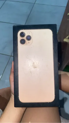 iPhone 11 Pro Max aceito troca com volta 