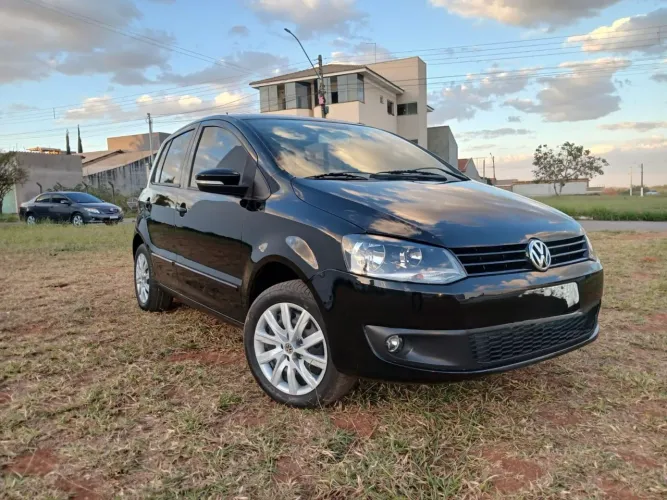 Volkswagen Fox 1.6 MI Total Flex 8V 5P 2010