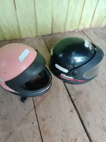 Capacete