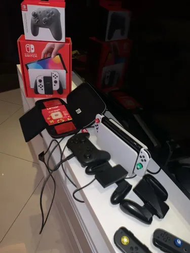 Nintendo Switch Oled COMPLETO