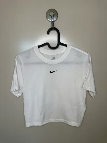 Cropped branco NIKE P
