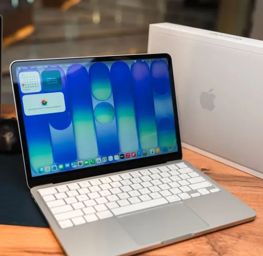 MacBook neo tela 13 8gb/256gb
