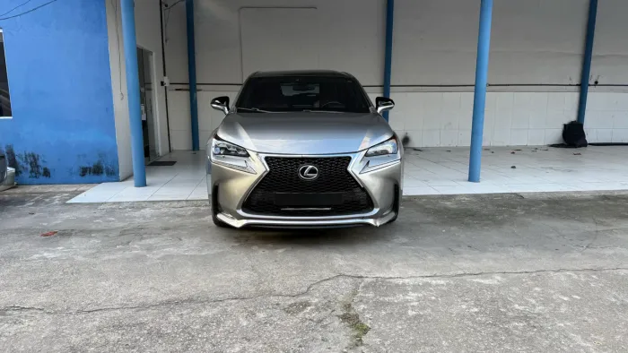 Lexus NX-200T F-sport 2.0 16V 238cv Aut. 2015