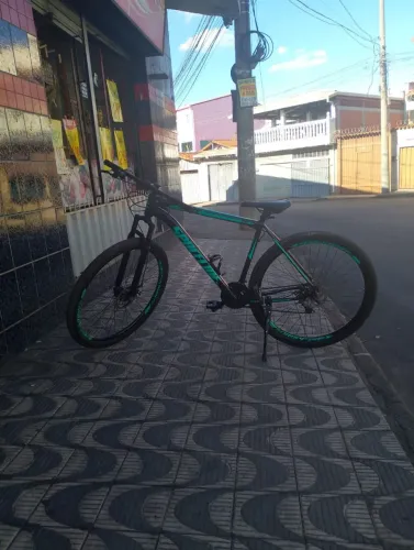 Bicicleta aro 29, Vega, semi nova, 21 marchas