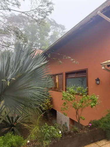 Quinta no condomínio Espelho D?água -DM