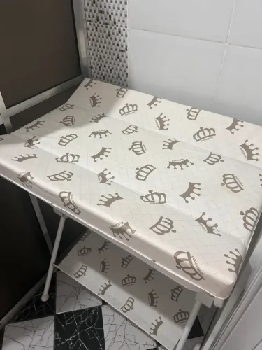 Banheira de bebê com trocador e suporte