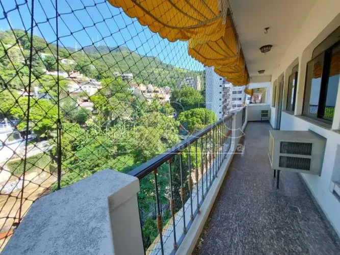 Imóvel para venda possui 280 metros quadrados com 2 quartos em Tijuca - Rio de Janeiro - R