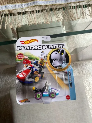 Hot Wheels Mario Kart - Dry Bones