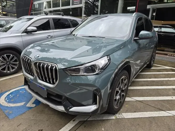 BMW X1 Sdrive 20I X-line 2.0 TB Active Flex 2025