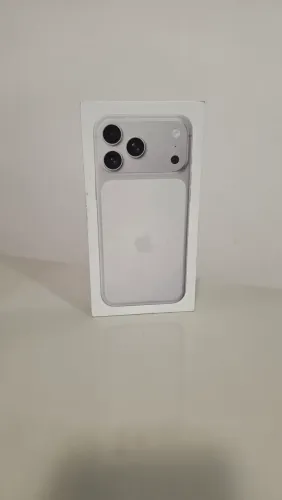 iPhone 18 Pro Max 256GB Silver - Lacrado