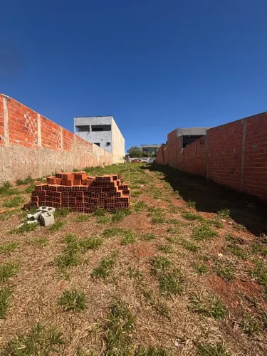 Terreno 10x50 medindo 500m2