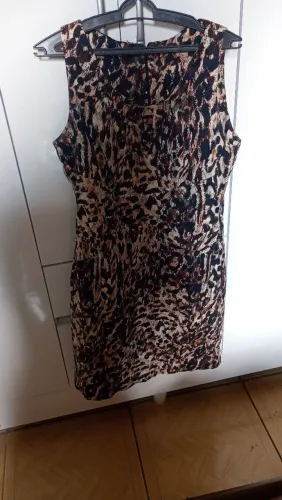 Vestido feminino adulto com estampa de onça
