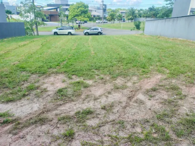 TERRENO NO ALPHAVILLE FRANCISCO BRENNAND | 477m² | NASCENTE | SEM VIZINHOS FRENTE/FUNDO