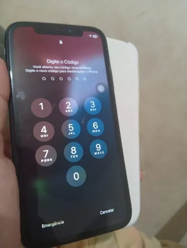 IPHONE XR 64g leia o anúncio com atenção