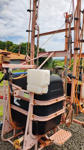 Pulverizador condor 600l trator
